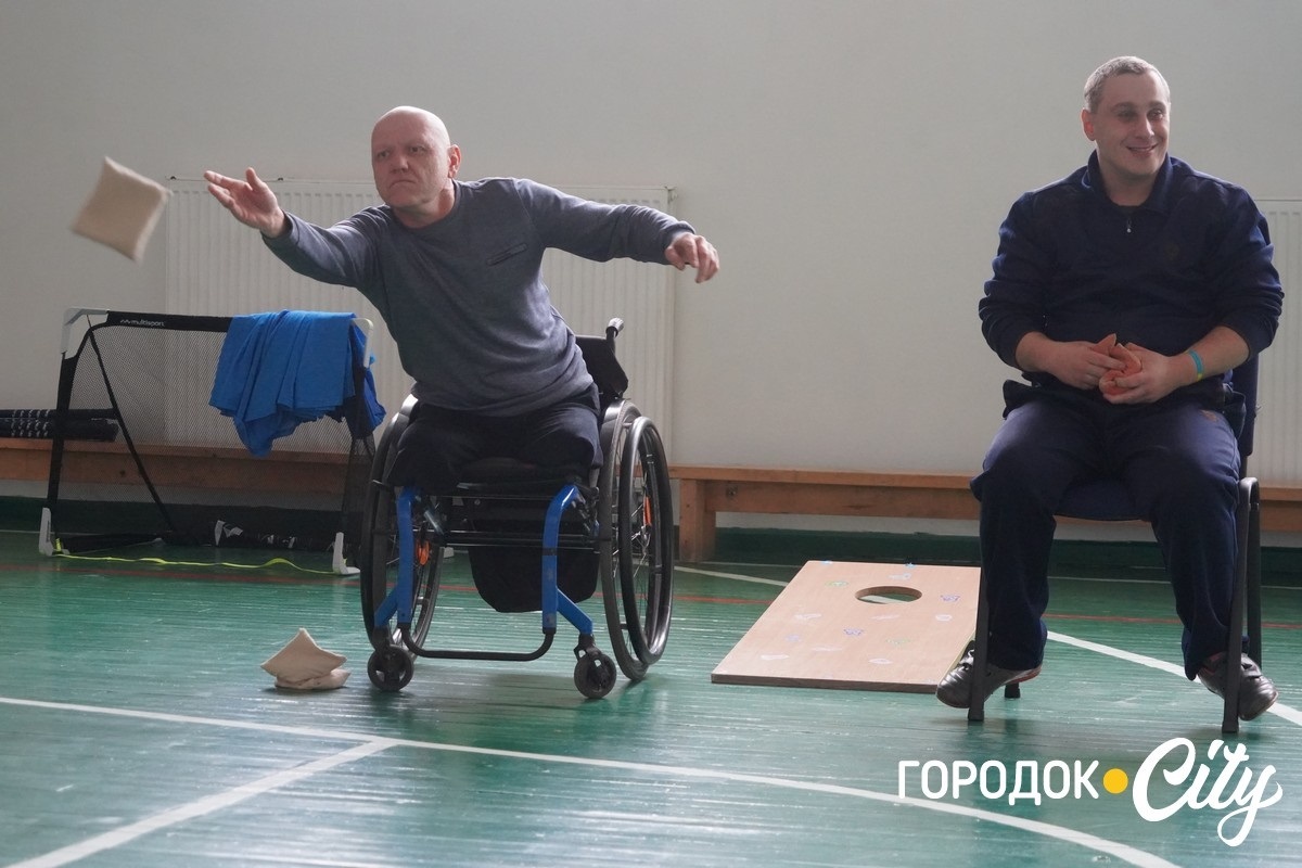 У Городку відбувся фестиваль адаптивних видів спорту для ветеранів і людей з інвалідністю