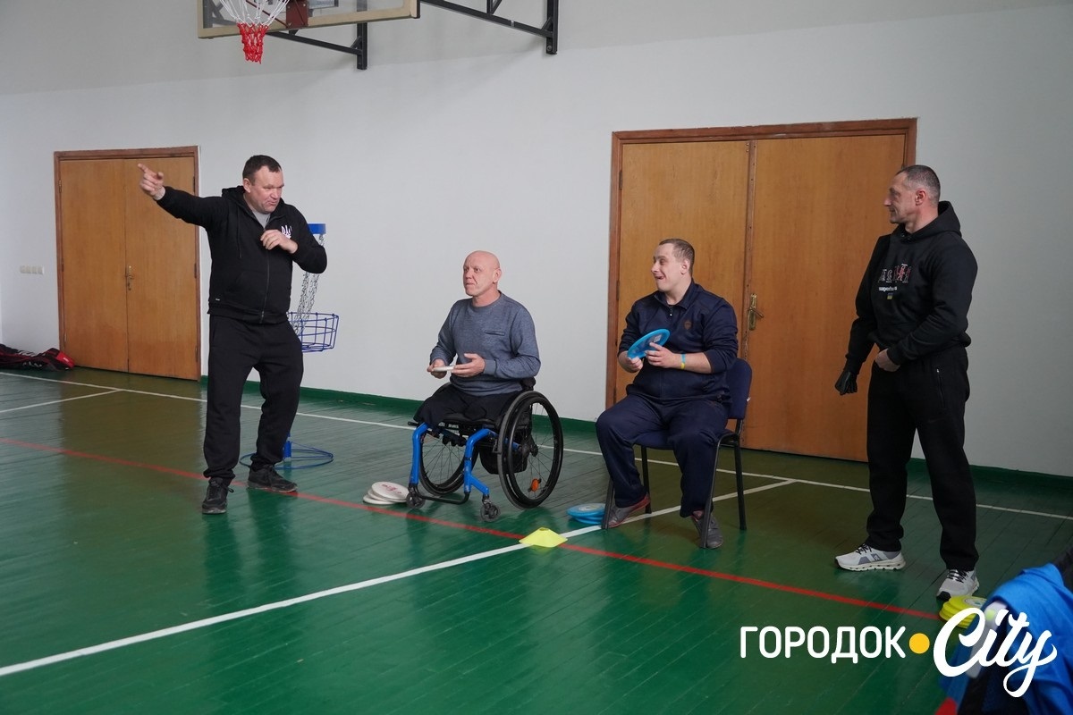 У Городку відбувся фестиваль адаптивних видів спорту для ветеранів і людей з інвалідністю