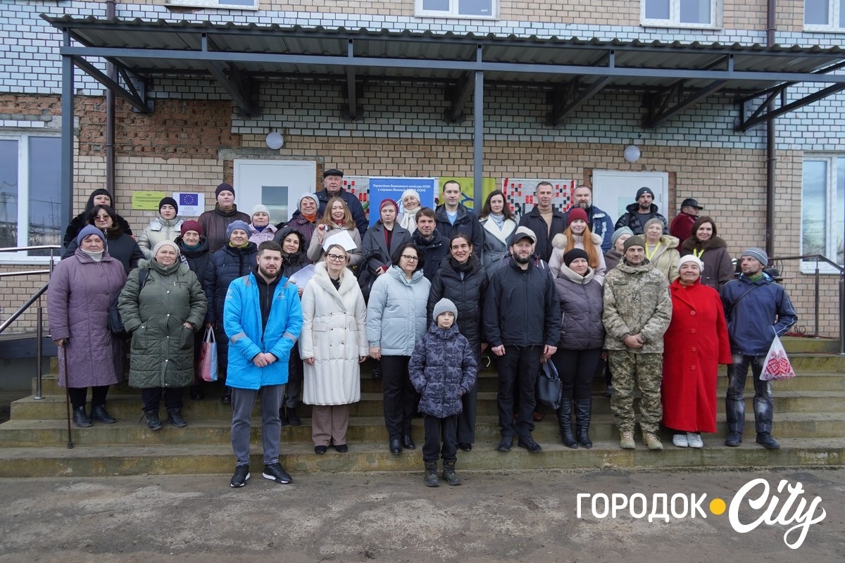Житло для нових городоччан. У Городку 24 родини ВПО отримали ключі від нових квартир