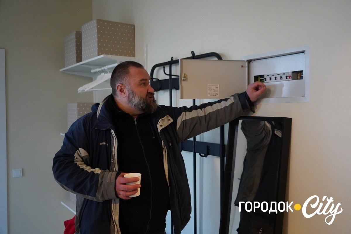Житло для нових городоччан. У Городку 24 родини ВПО отримали ключі від нових квартир