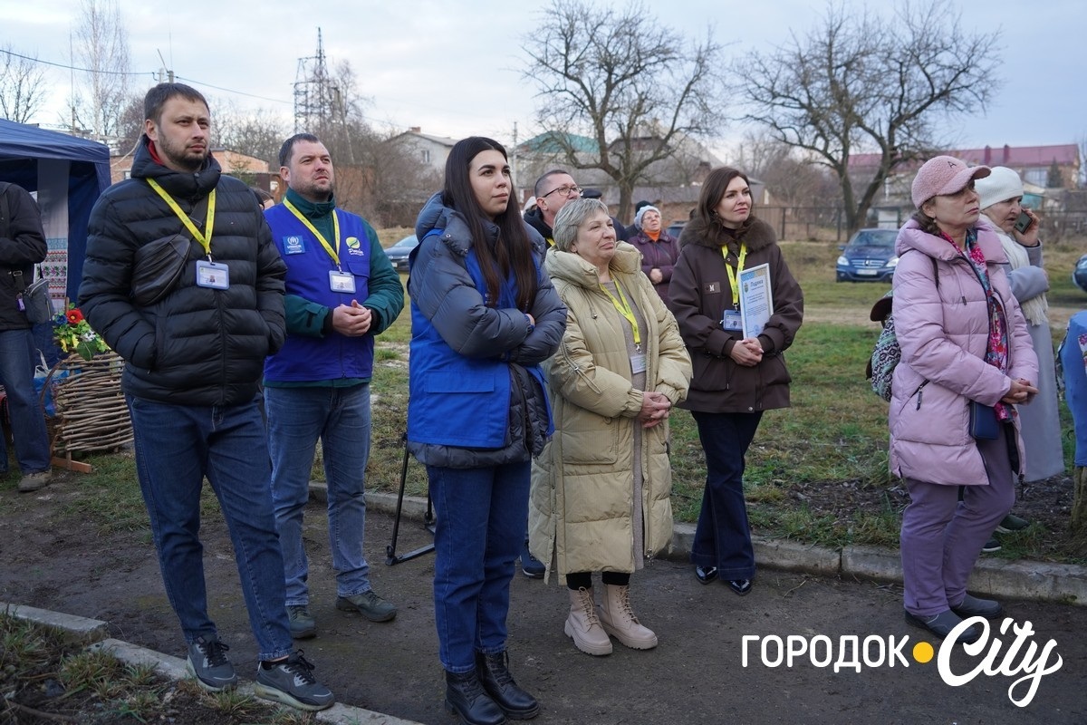 Житло для нових городоччан. У Городку 24 родини ВПО отримали ключі від нових квартир