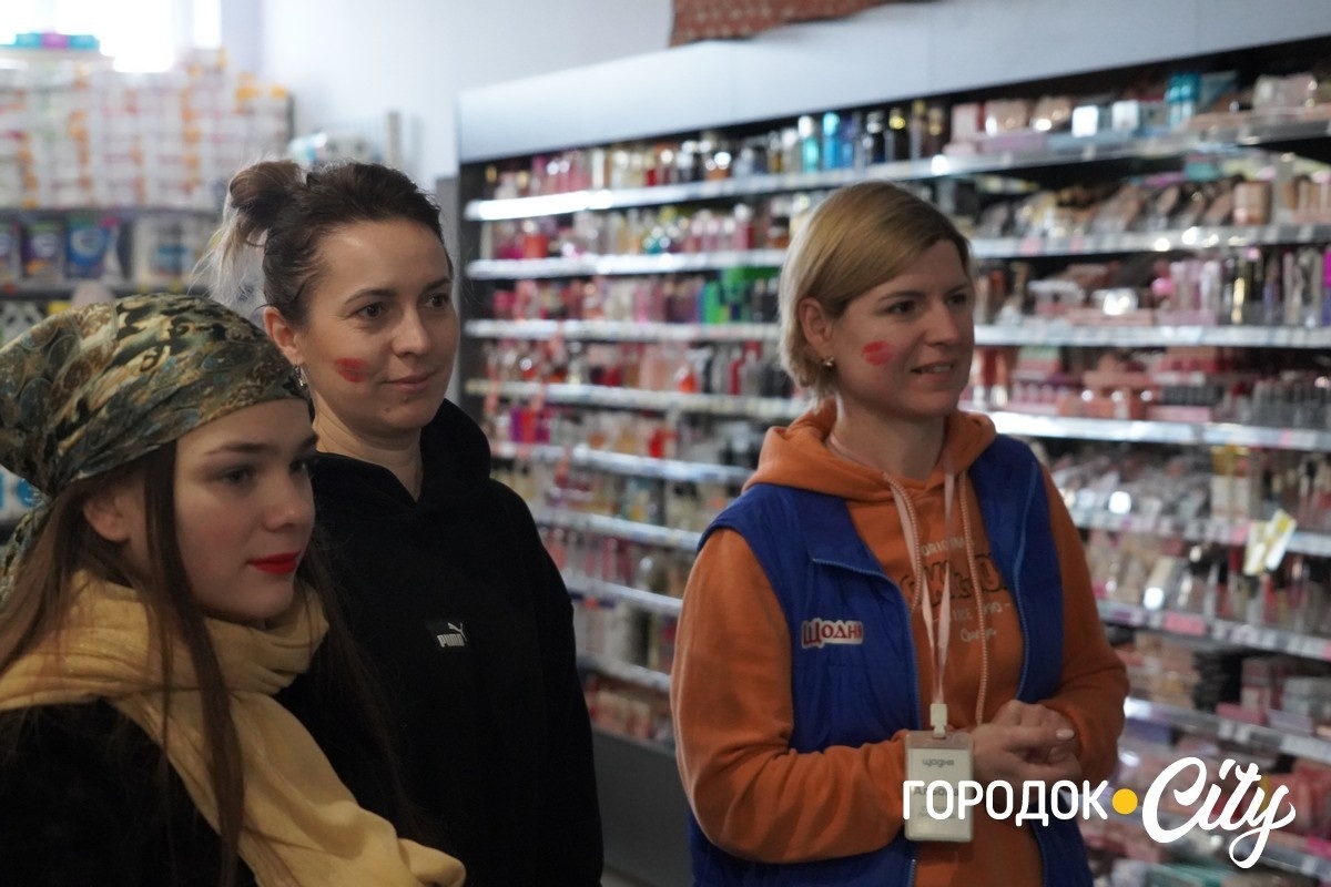 Різдвяна коляда мандрує Городоччиною: традиція, що єднає громаду