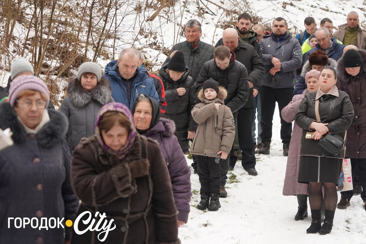 Водохреще-2026. На Городоччині відзначили свято освяченням води та пірнанням у купіль