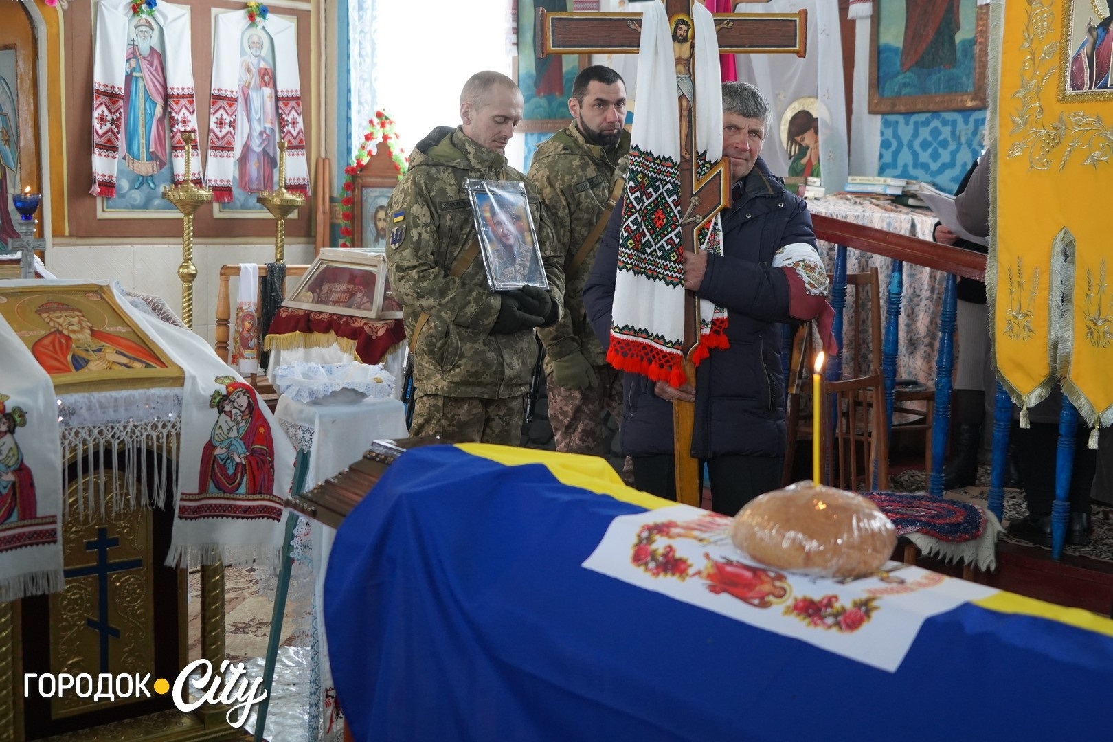 Назавжди в строю, назавжди в серцях: Бубнівка попрощалася із захисником Олегом Чайкою
