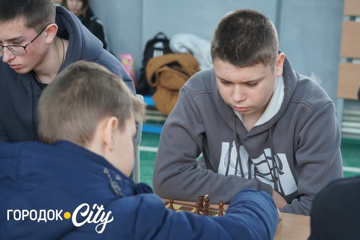 Інтелектуальні баталії за швейцарською системою: у Городку відбувся шаховий турнір