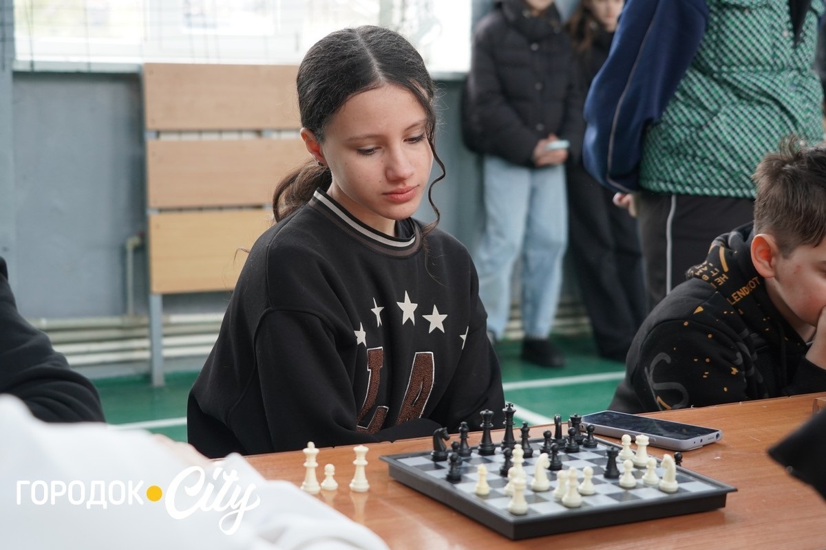Інтелектуальні баталії за швейцарською системою: у Городку відбувся шаховий турнір