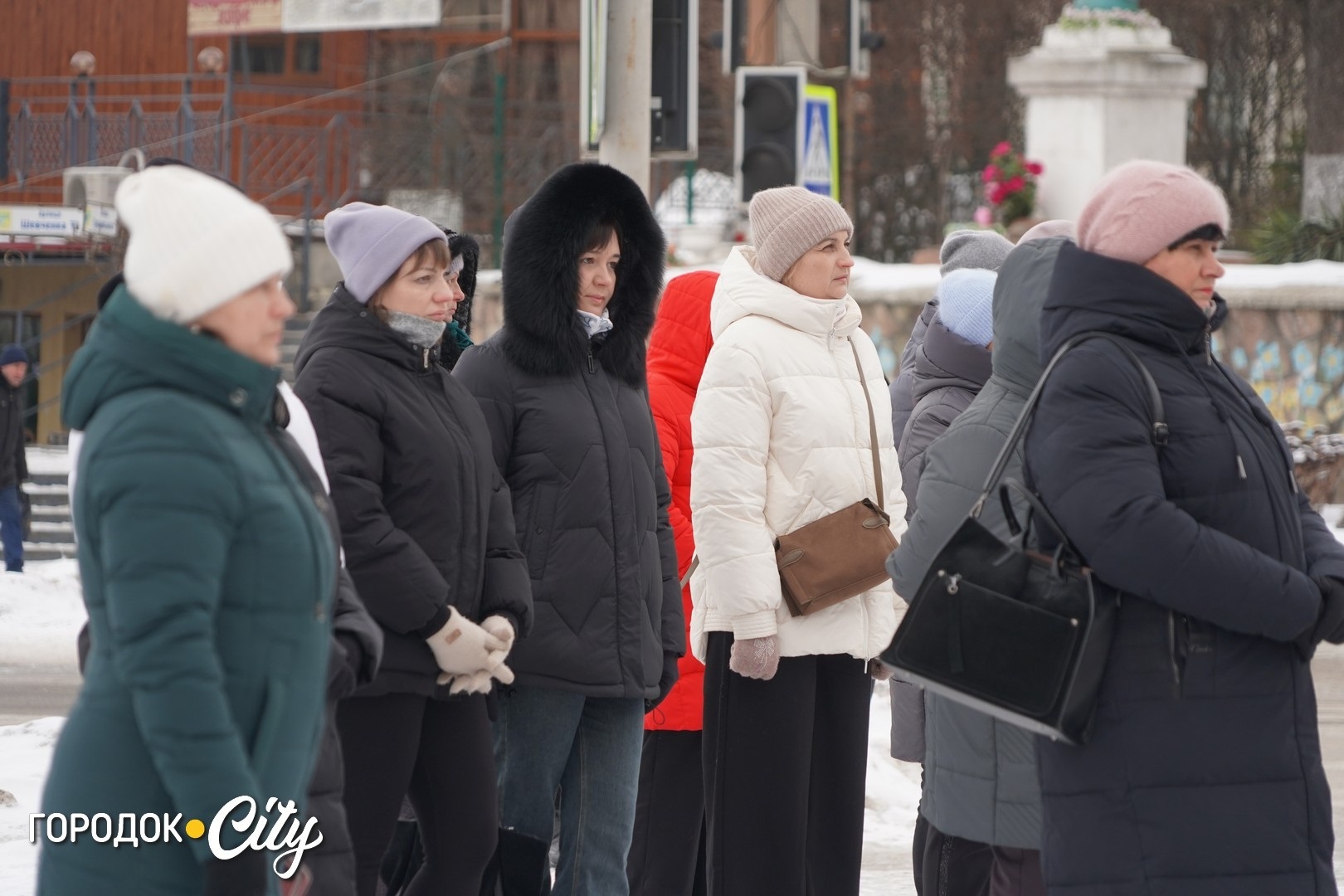 Загинули в один день. У Городку вшанували памʼять Віктора Попика та Василя Остяка