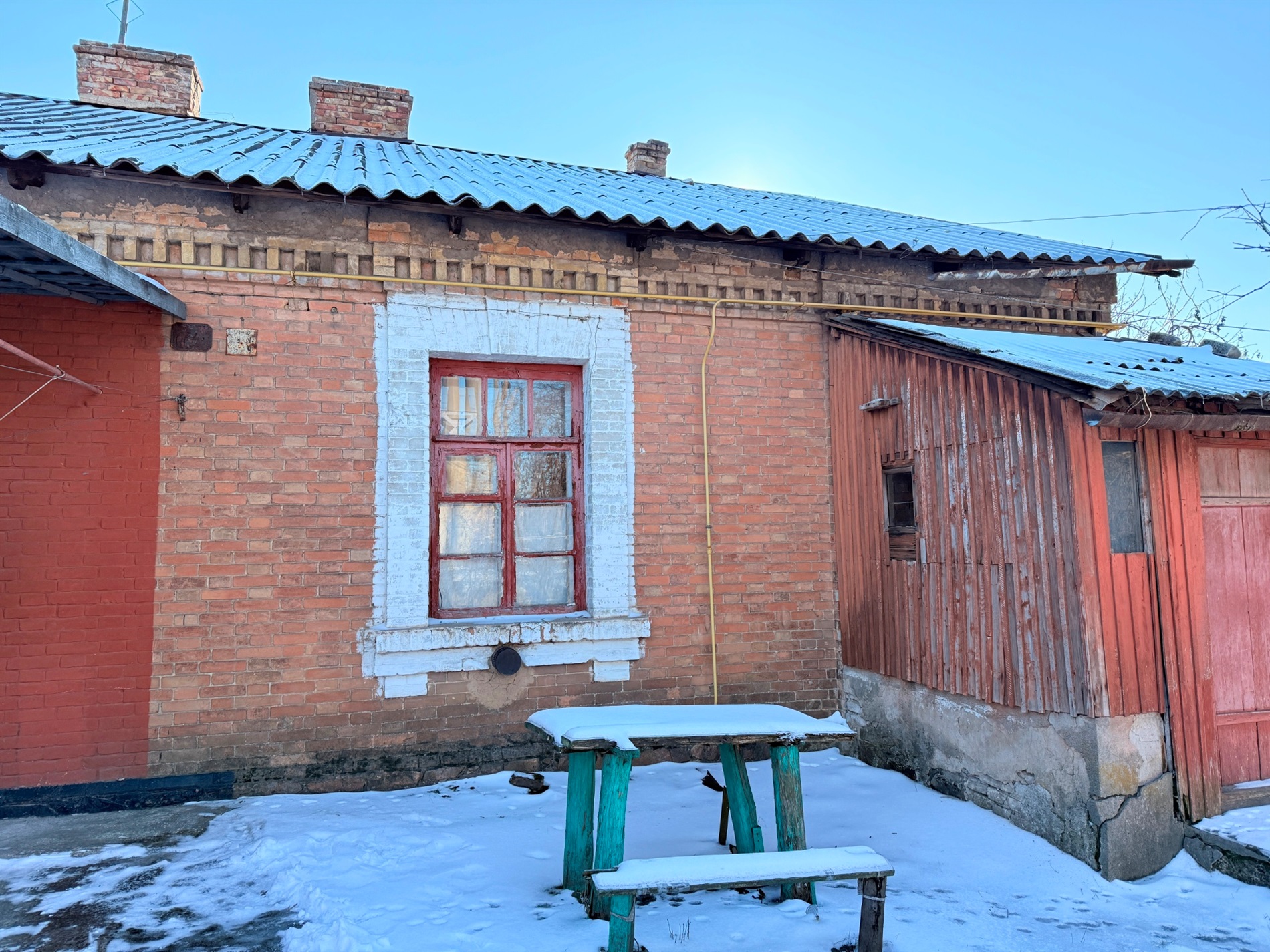 «Кожна цеглина — це окрема книга»: як старовинні будматеріали розповідають історію Городка і країни