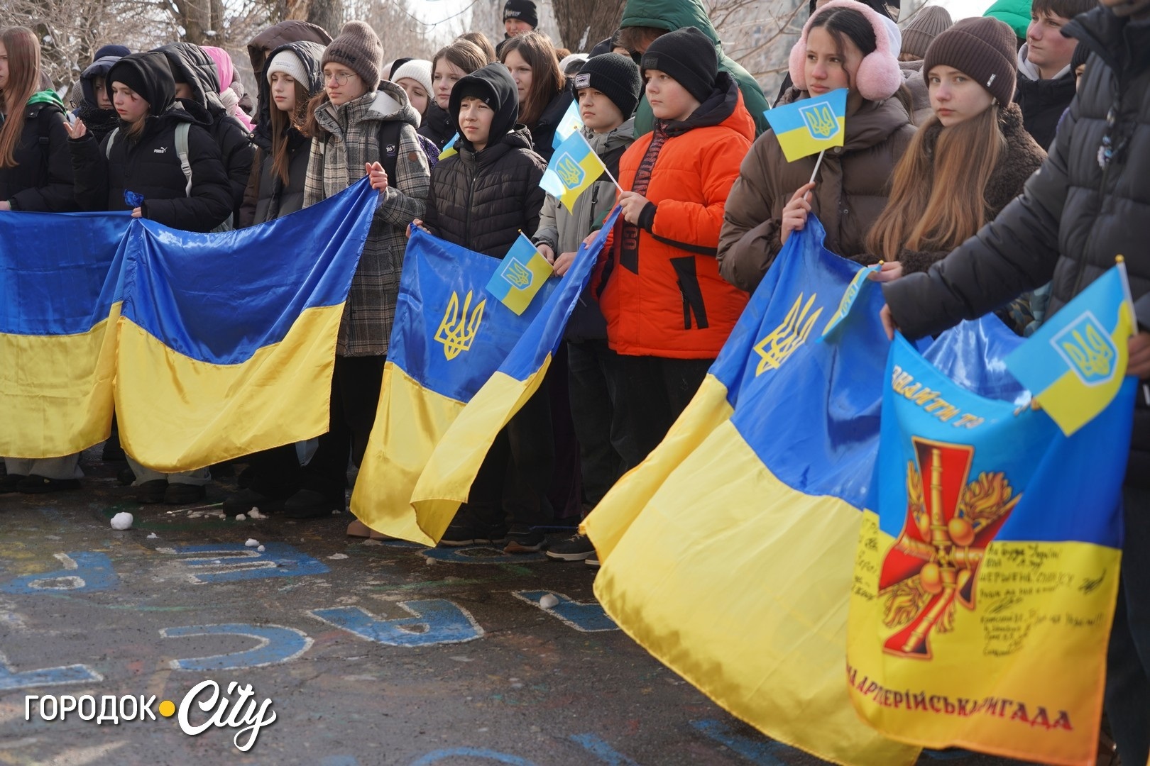 Ангели пам’яті: Городоцький ліцей №1 вшанував перших полеглих битви, що триває