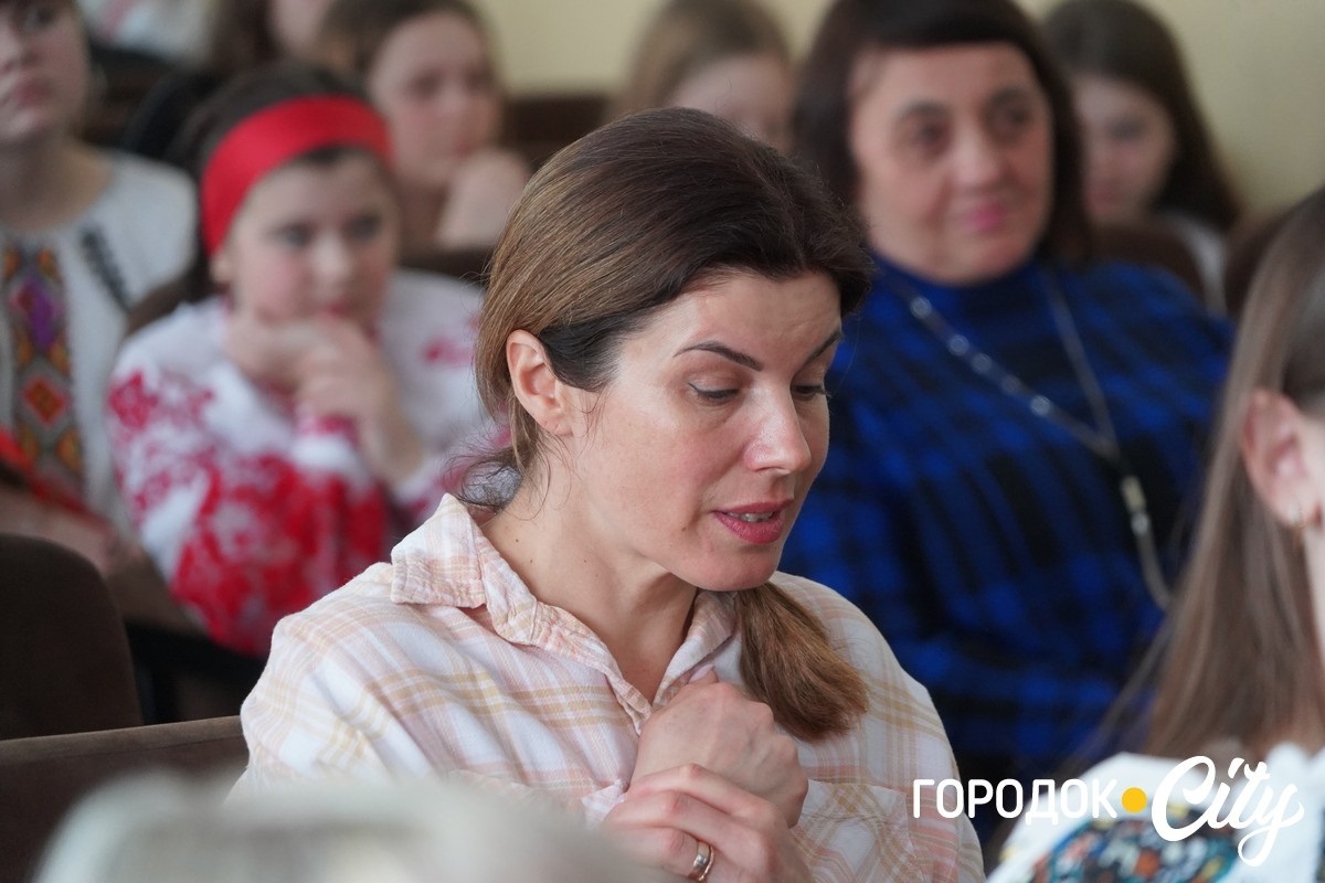 У Городку визначили найкращих читців творів Шевченка: хто представлятиме громаду в області