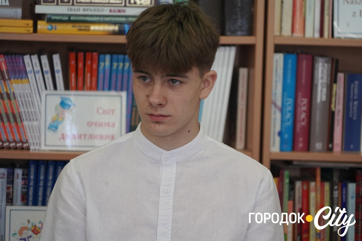 Перший крок у велику науку: як юні городоччани захищали свої перші дослідження