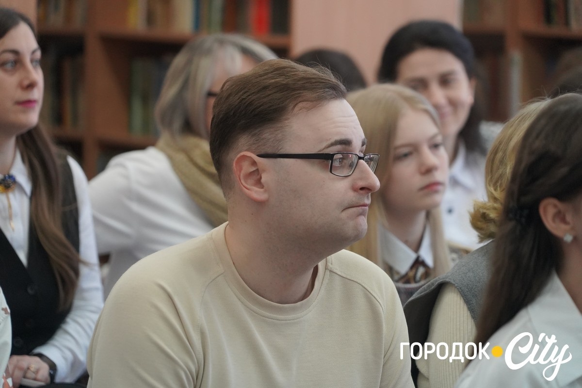 Перший крок у велику науку: як юні городоччани захищали свої перші дослідження