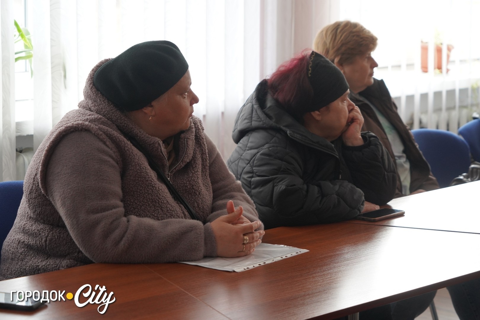 Втратила сина і тепер допомагає іншим: Марія Мугира зустрілася з родинами загиблих у Городку