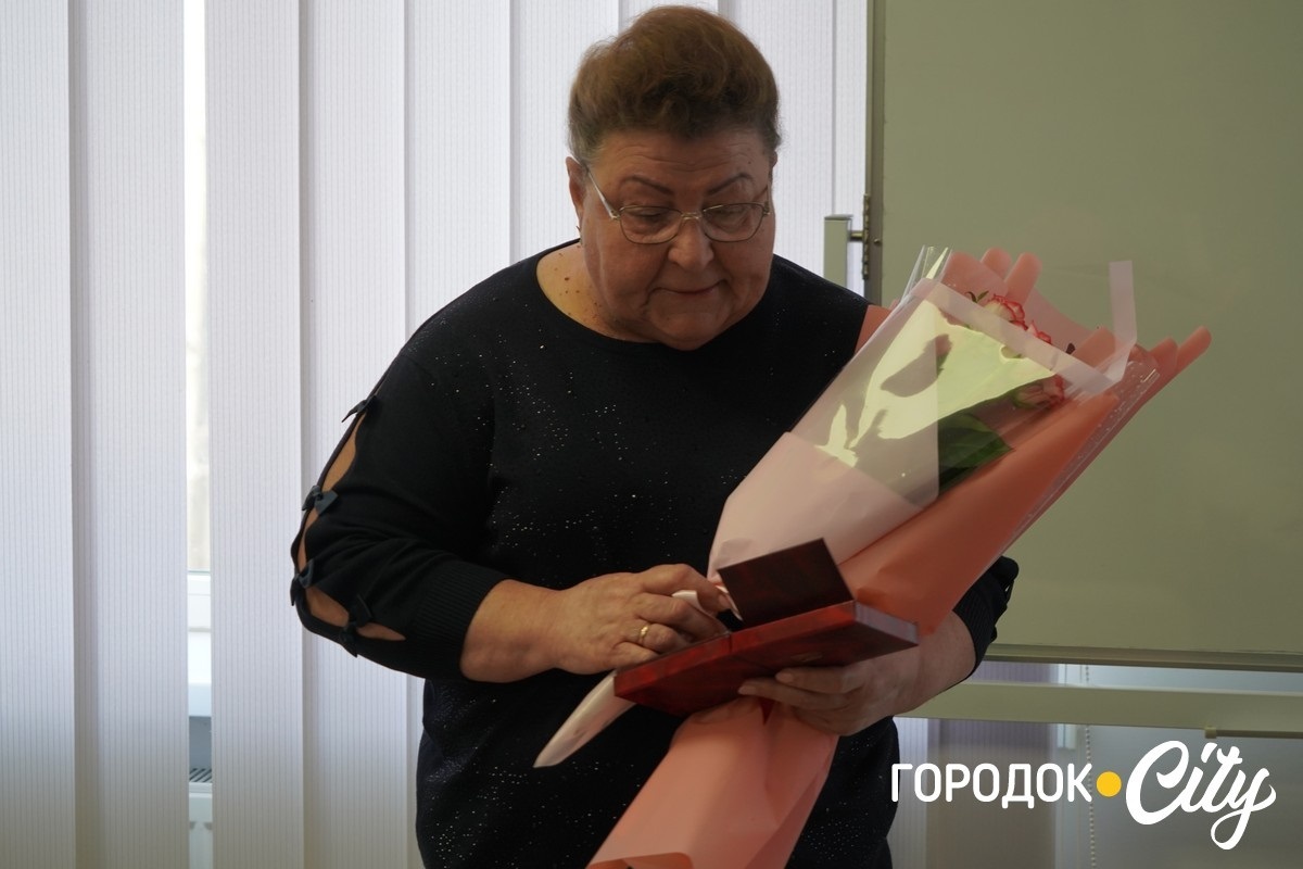 Про них пам’ятають. Рідним трьох захисників із Городоччини передали посмертні нагороди синів