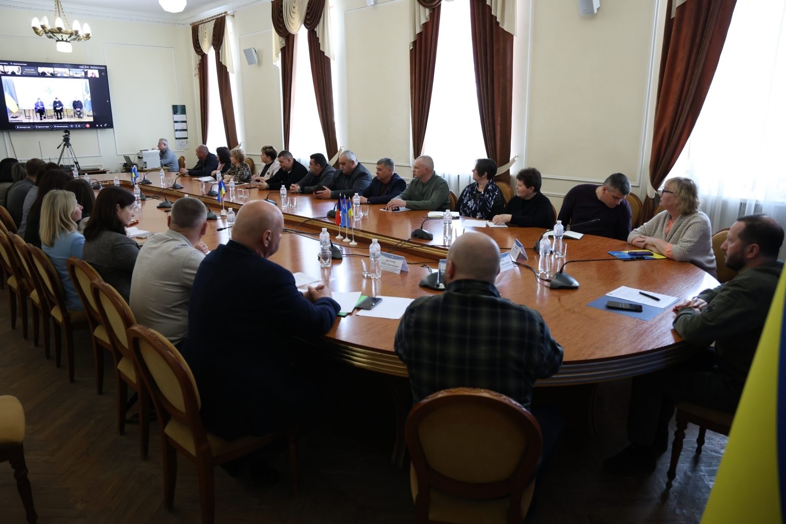 Соціальна політика в умовах війни. На Хмельниччині відбувся черговий «Діалог з громадами»