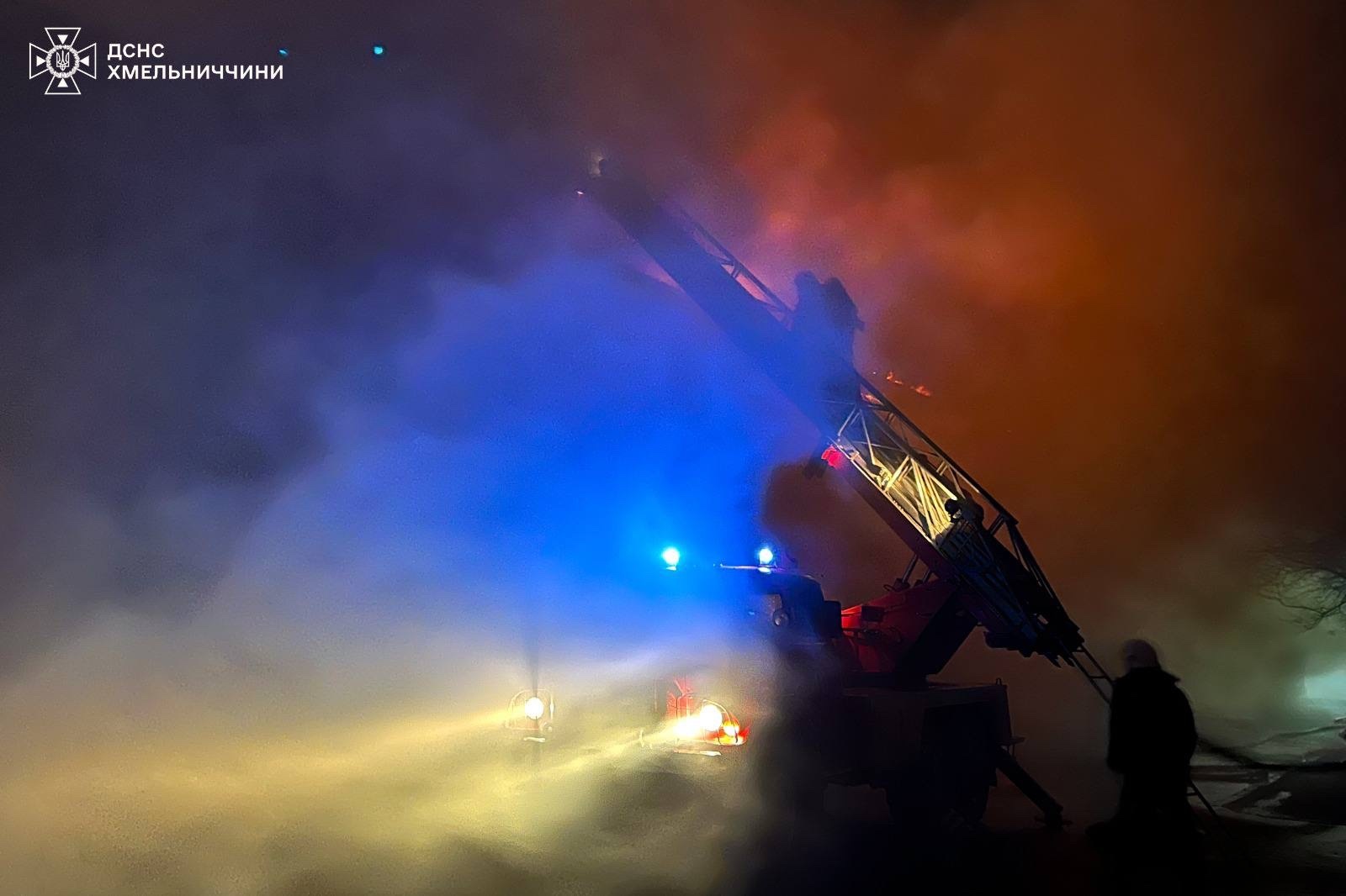 Росія атакувала Хмельниччину дронами: пошкоджені будинки і підприємства