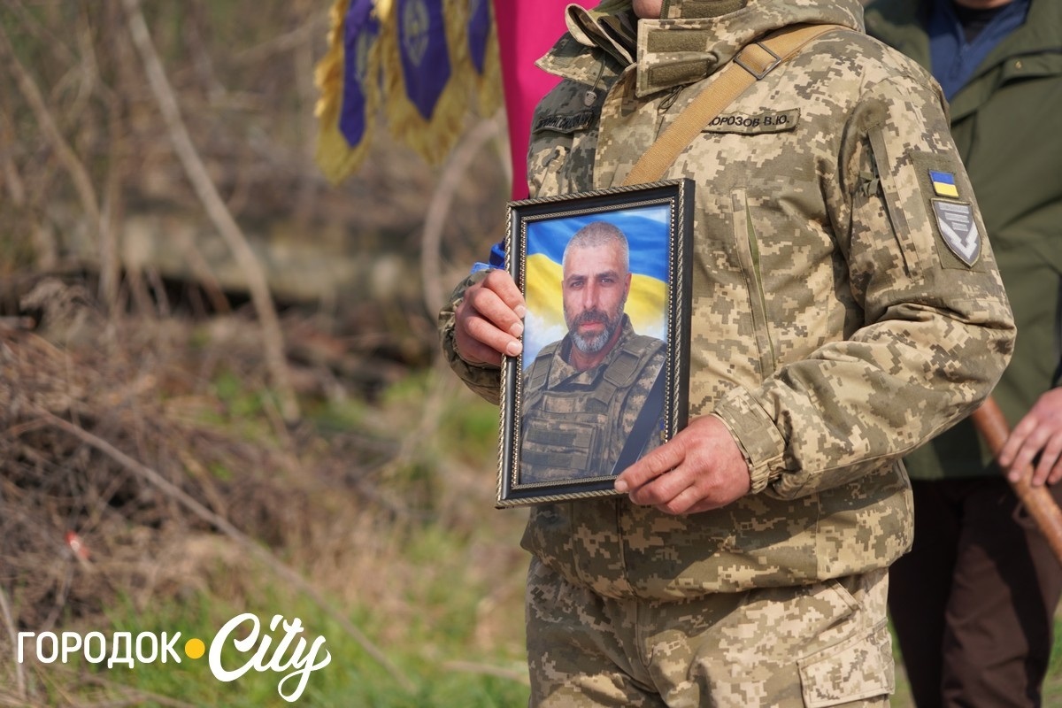 Городоччина попрощалася із 39-річним захисником Дмитром Мнюхом