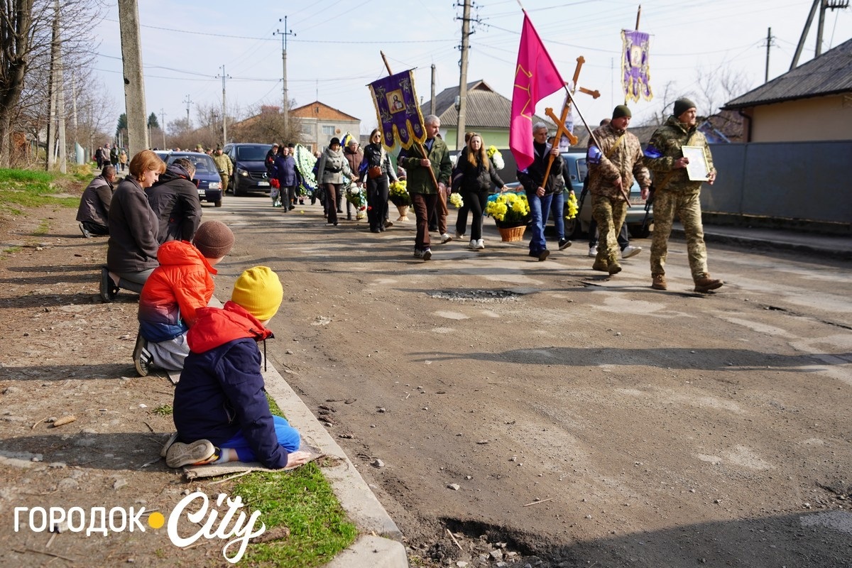 Городоччина попрощалася із 39-річним захисником Дмитром Мнюхом