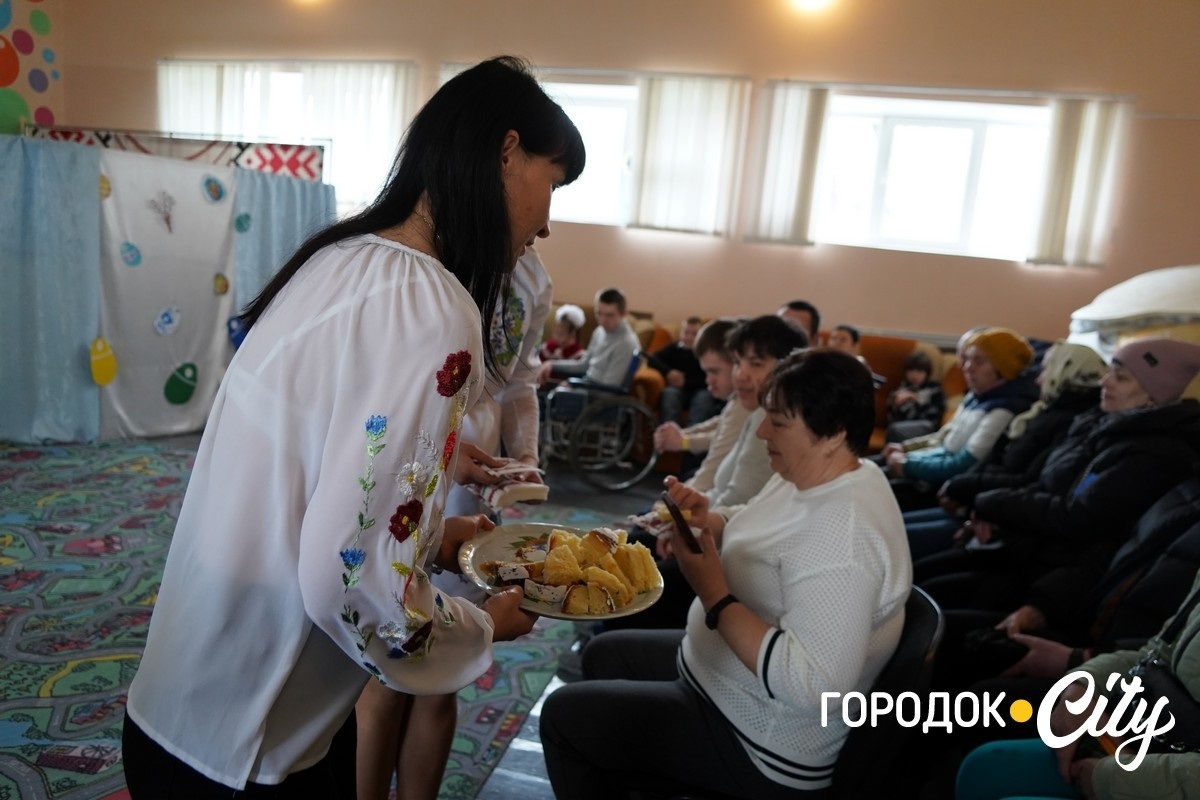 Пасхальний передзвін. Як у Городоцькому центрі реабілітації відзначили Великдень