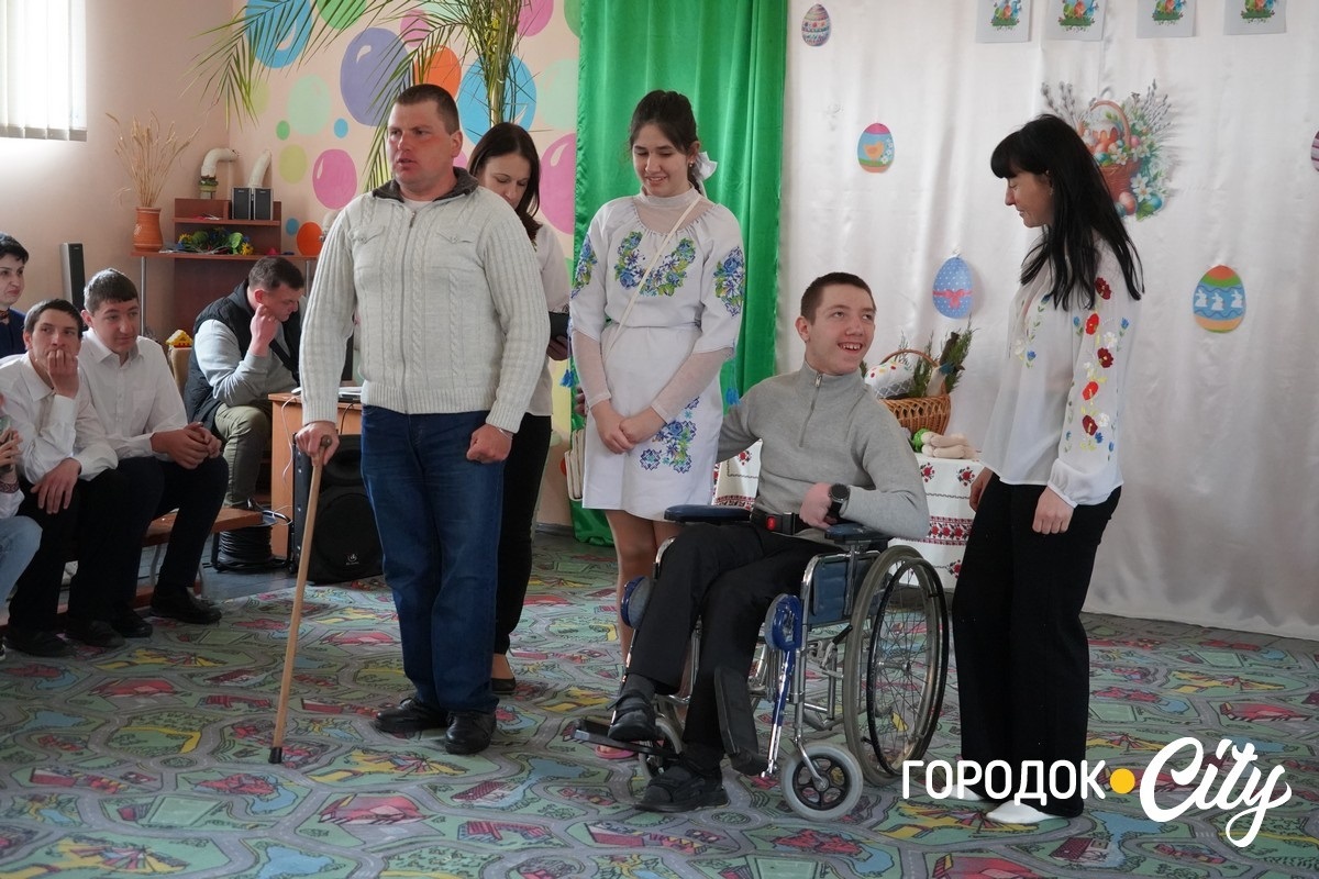 Пасхальний передзвін. Як у Городоцькому центрі реабілітації відзначили Великдень