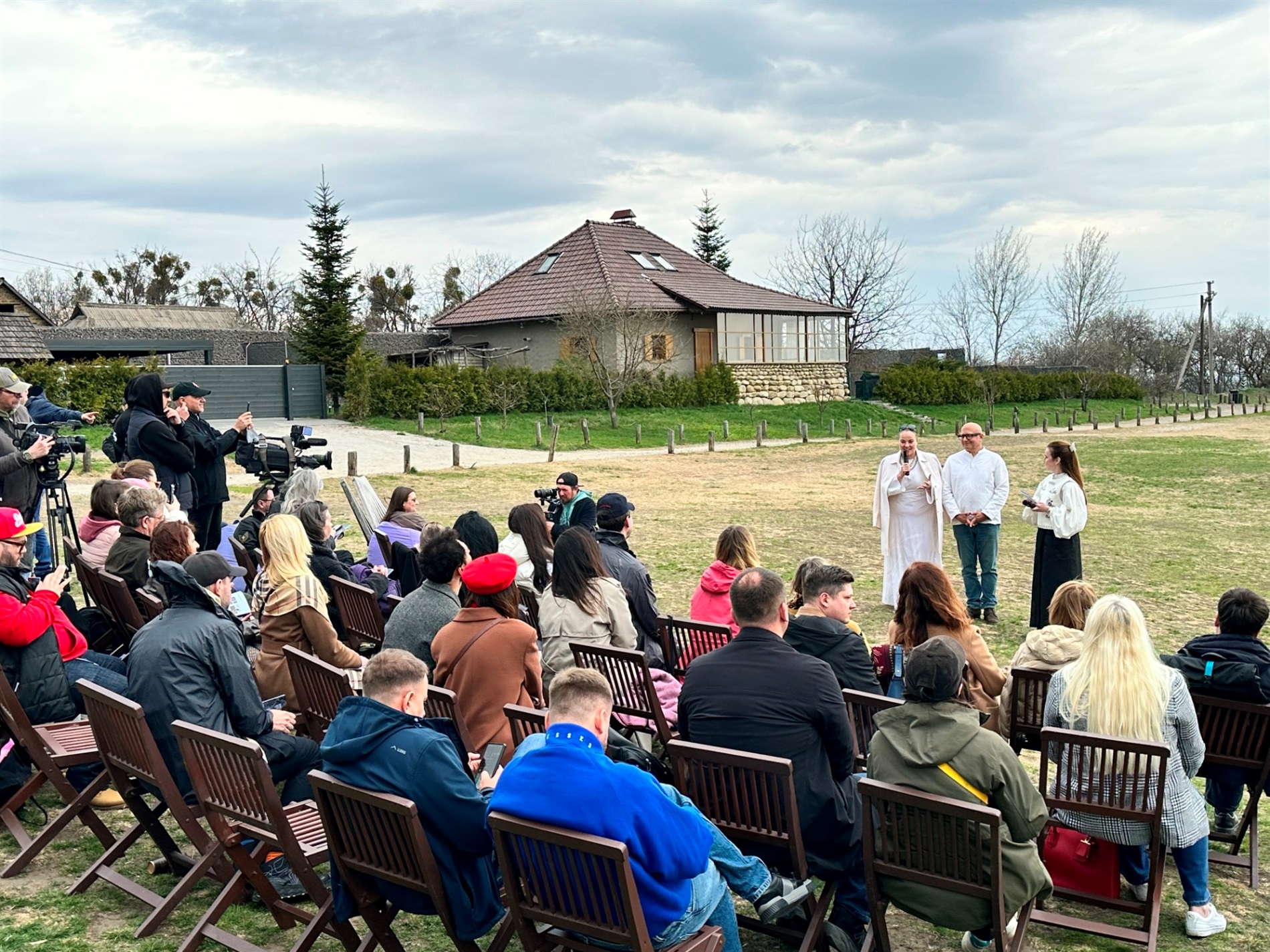 Нові можливості для туризму: як долучитися до програми «Подорож до себе. Шляхи відновлення»