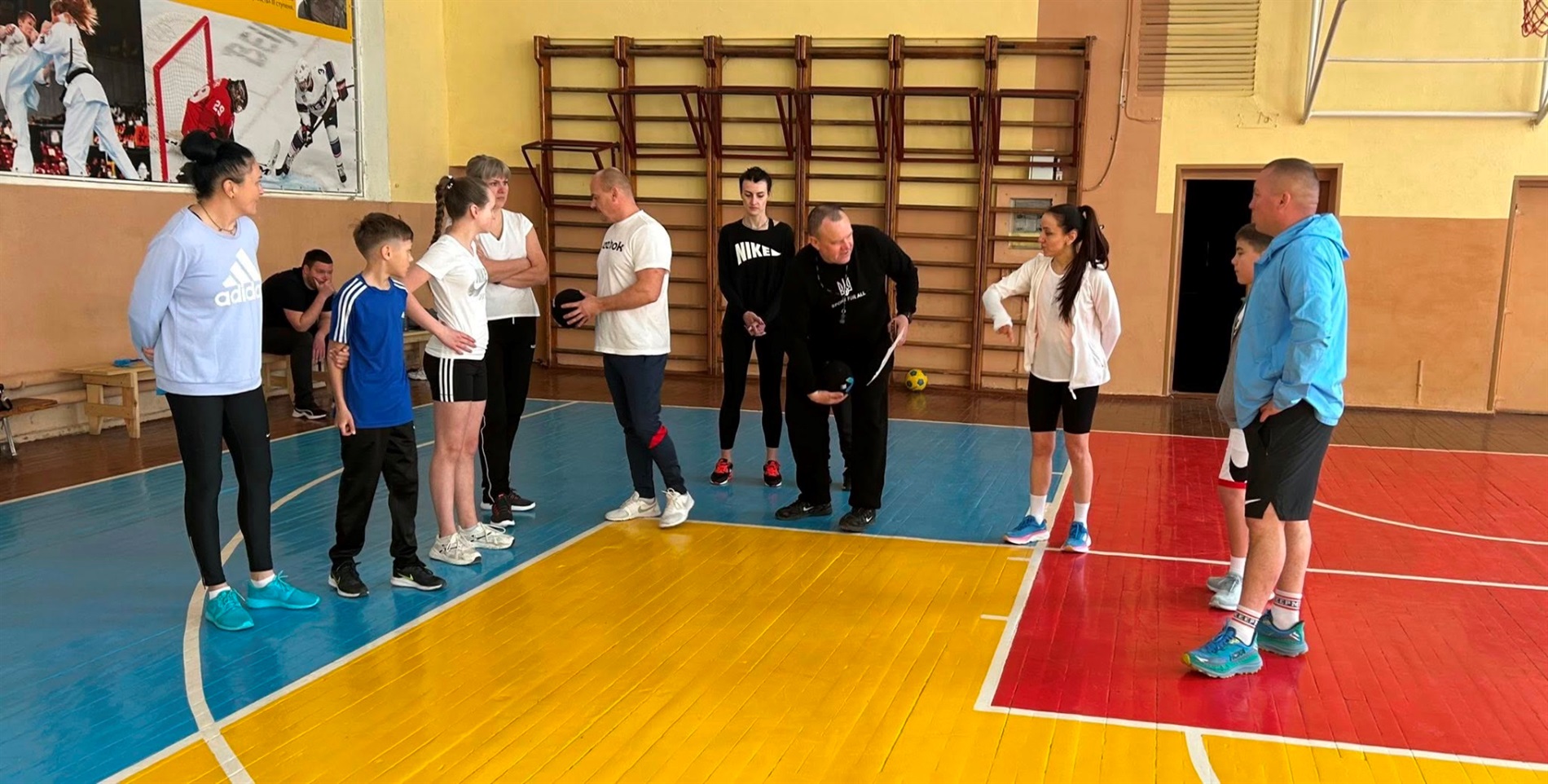 Родина з Городка перемогла в обласному конкурсі «Тато, мама, я — активна сім’я»