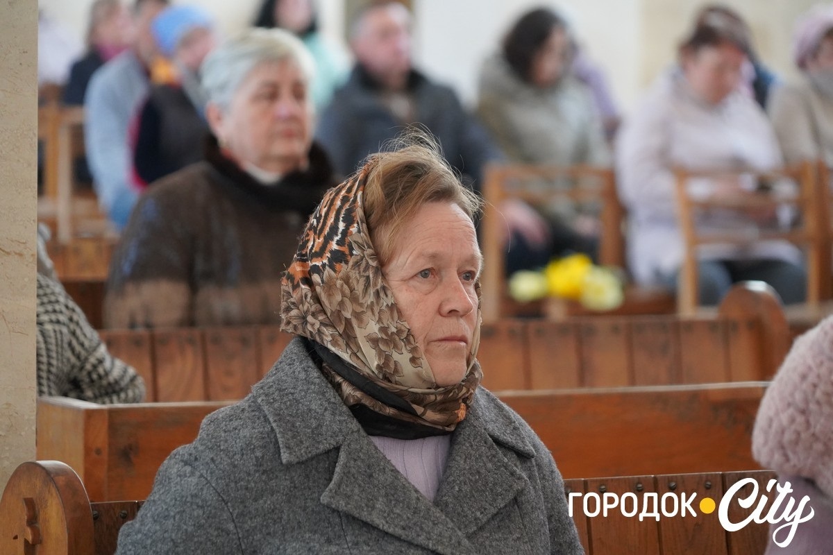 Городоччина виконала заповіт захисника: Олександра Пшонка поховали у рідному місті