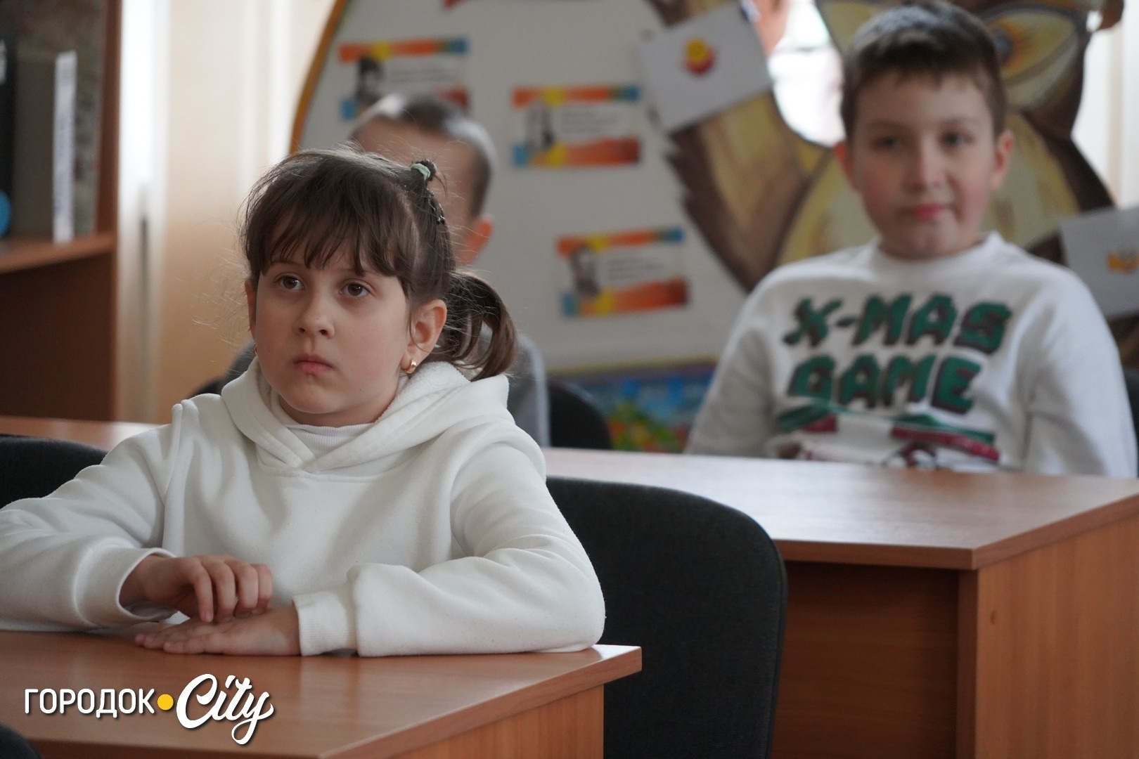 Загадки, пазли і загублені книги: бібліотека влаштувала квест для третьокласників