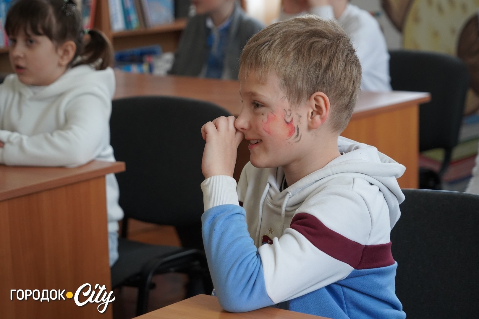 Загадки, пазли і загублені книги: бібліотека влаштувала квест для третьокласників