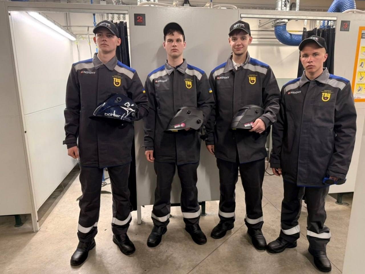 Дебют на міжнародній арені. Городоччанин Тімур Вовнянко представив країну на конкурсі зварювальників