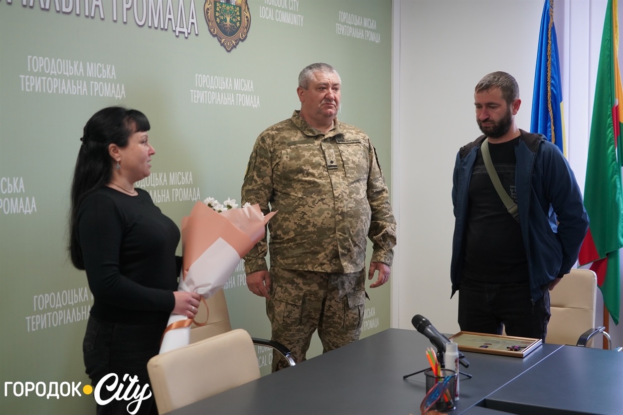 Вручення відзнаки ветерану