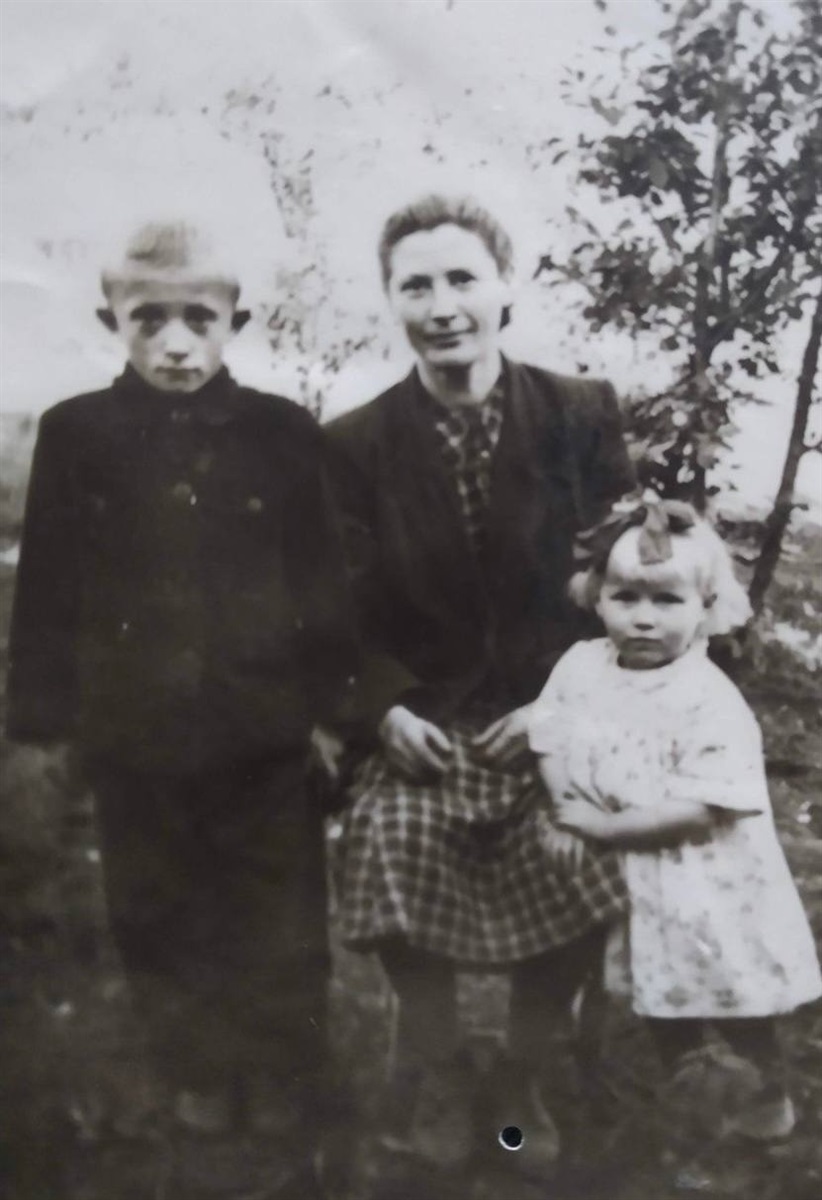 Вона народилася в один рік із королевою Єлизаветою ІІ та відсвяткувала 100-річний ювілей
