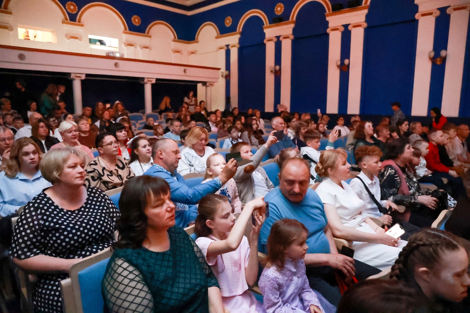 Мама вісьмох дітей із Городка Валентина Стрихуляк отримала звання «Мати-героїня»