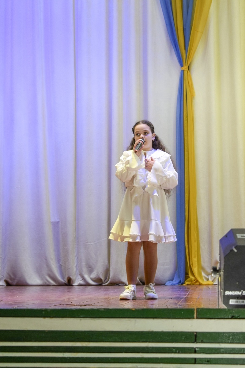 Молитва, музика і вдячність. Як у Сатанові відзначили День матері
