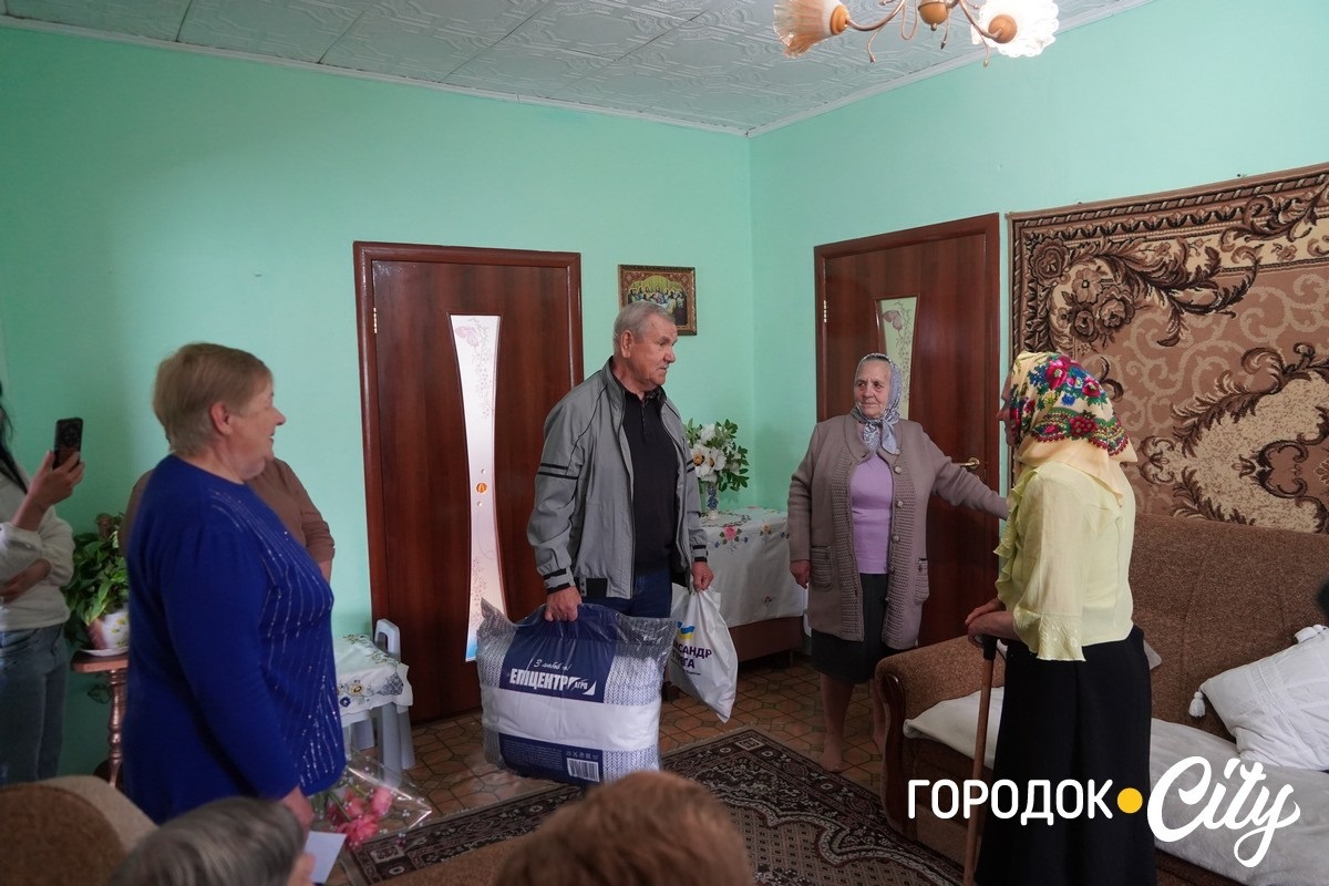 Жителька Городка відзначила 90-річчя. Яке бажання загадала Агнія Лизун у свій день народження