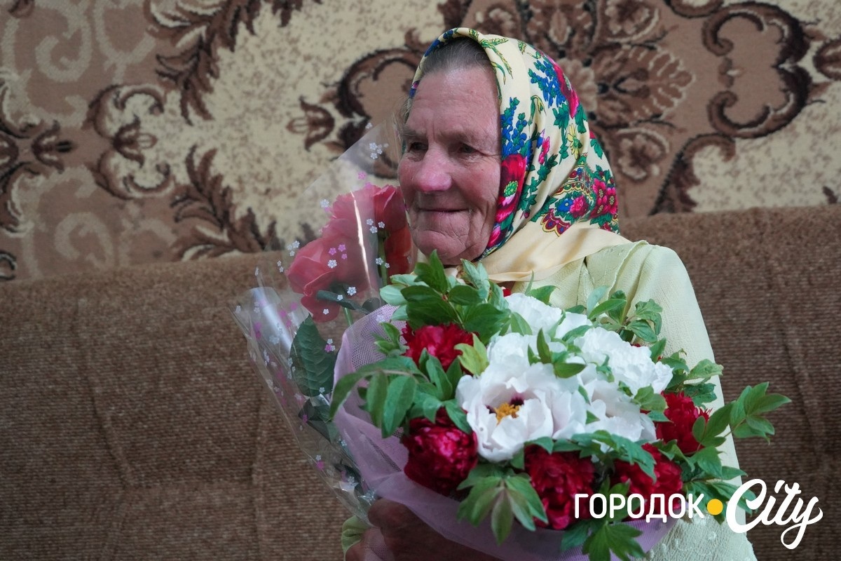 Жителька Городка відзначила 90-річчя. Яке бажання загадала Агнія Лизун у свій день народження