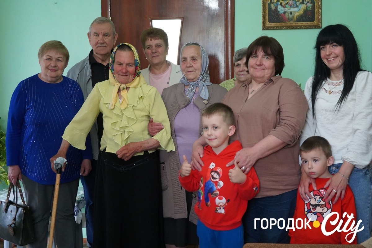 Жителька Городка відзначила 90-річчя. Яке бажання загадала Агнія Лизун у свій день народження
