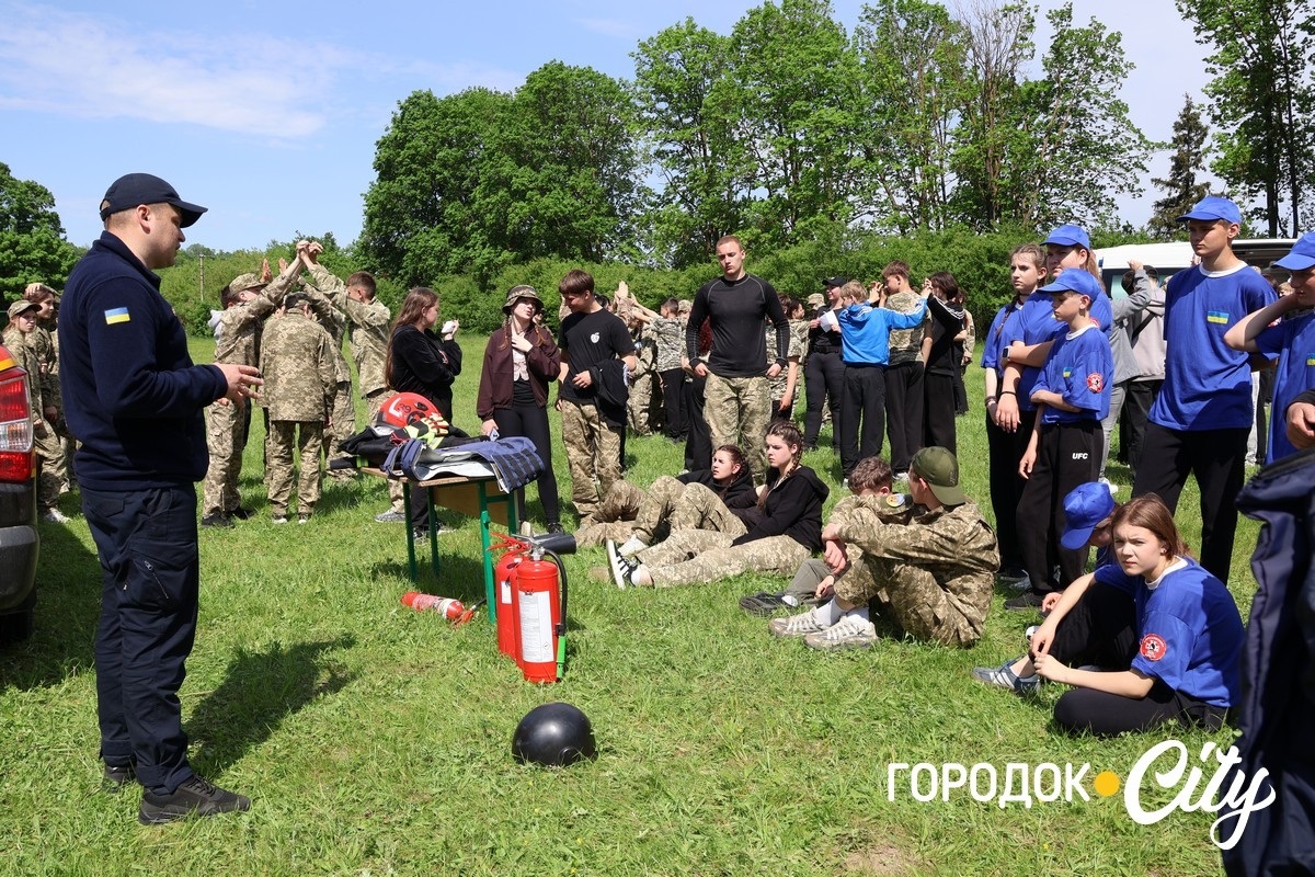 На Городоччині визначили переможців патріотичної гри «Сокіл» («Джура»)