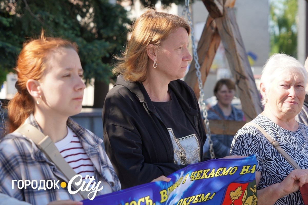 У Городку відкрили «Серце надії» на підтримку родин зниклих безвісти військових
