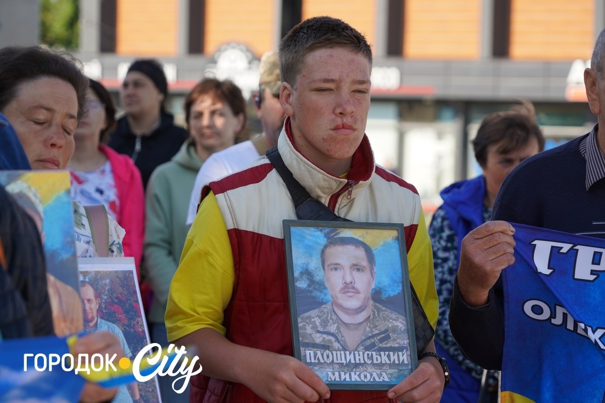 У Городку відкрили «Серце надії» на підтримку родин зниклих безвісти військових