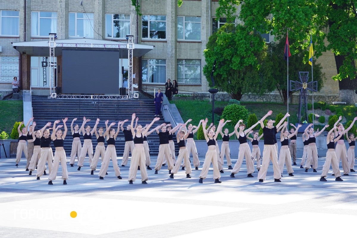 У Городку відкрили «Серце надії» на підтримку родин зниклих безвісти військових