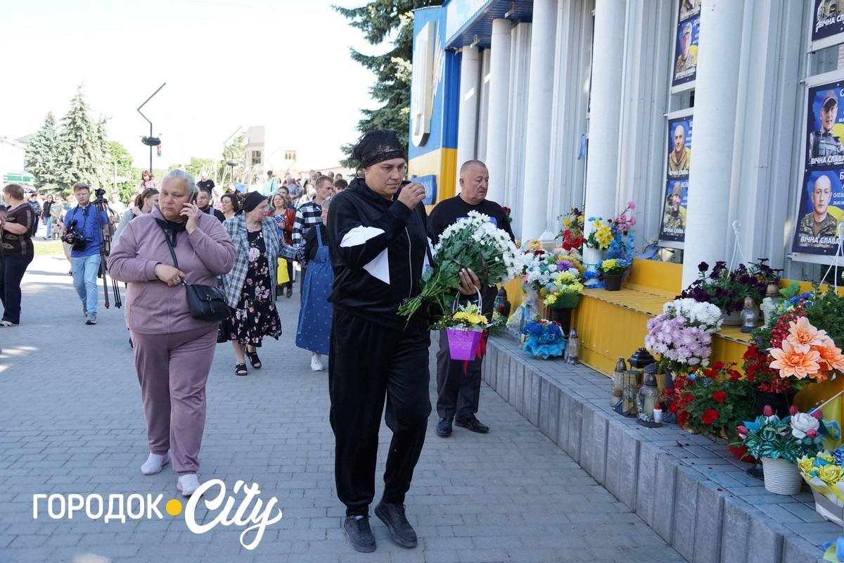 У Городку відкрили «Серце надії» на підтримку родин зниклих безвісти військових