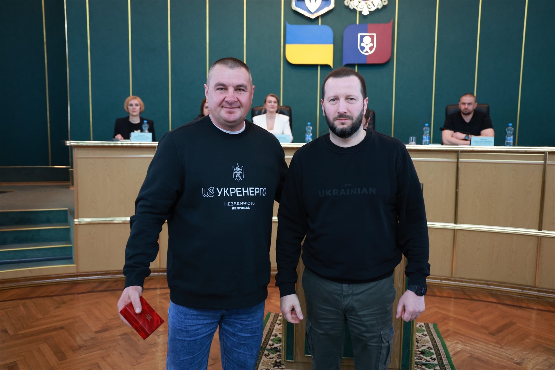 Сергій Тюрін вручив високі нагороди визначним подолянам