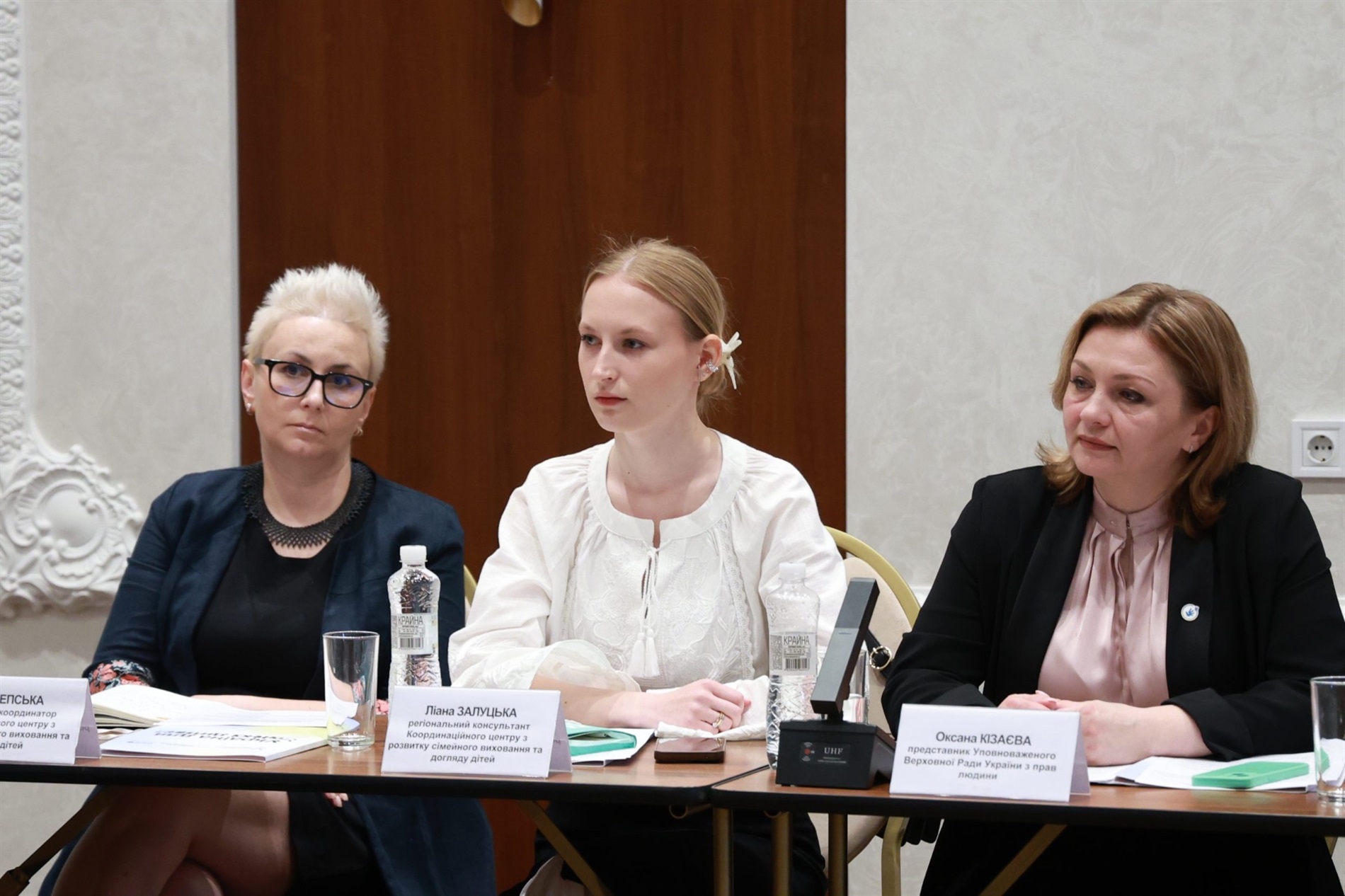 Стати опорою: як на Хмельниччині впроваджуватимуть інститут наставництва
