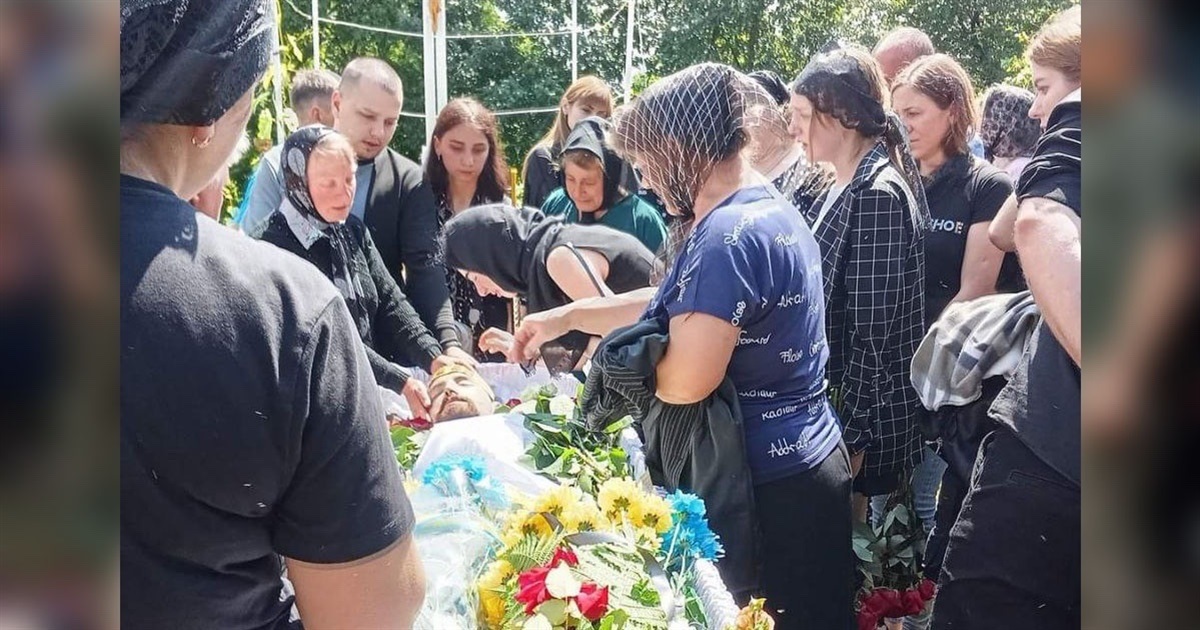 Прощалися з загиблим Героєм 8 червня 2024 року у селі Нестерівка.