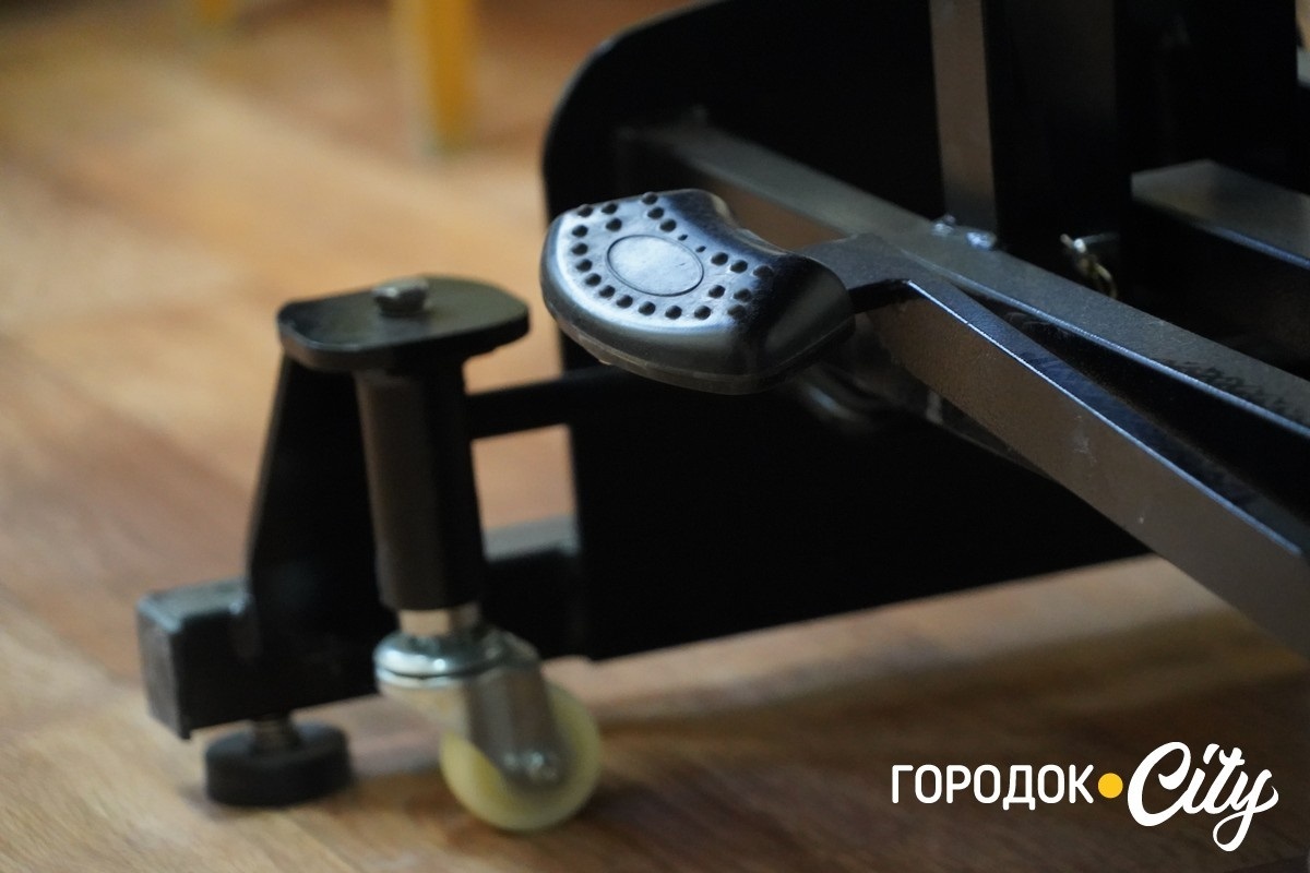 Чи зручний Городок для всіх: у місті перевірили громадські простори