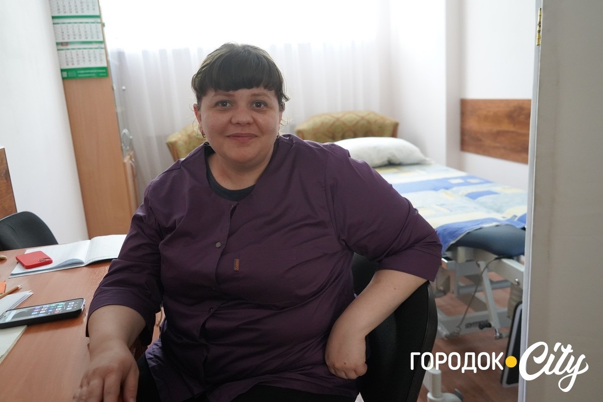 Чи зручний Городок для всіх: у місті перевірили громадські простори