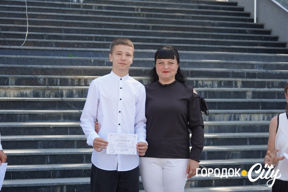 «Інтелект Городоччини — 2026». У Городку відзначили найуспішніших учнів і педагогів