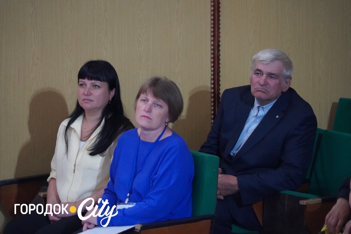 Тепло для тих, хто живе в очікуванні: у Городку підтримали родини військових
