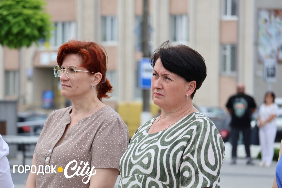 Майстер татуювання, який став воїном: у Городку вшанували пам’ять Олега Будуся